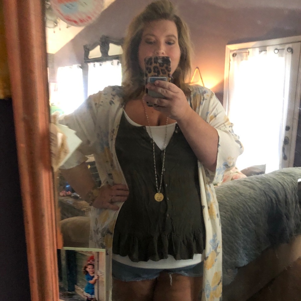 Meet your Posher, Melissa